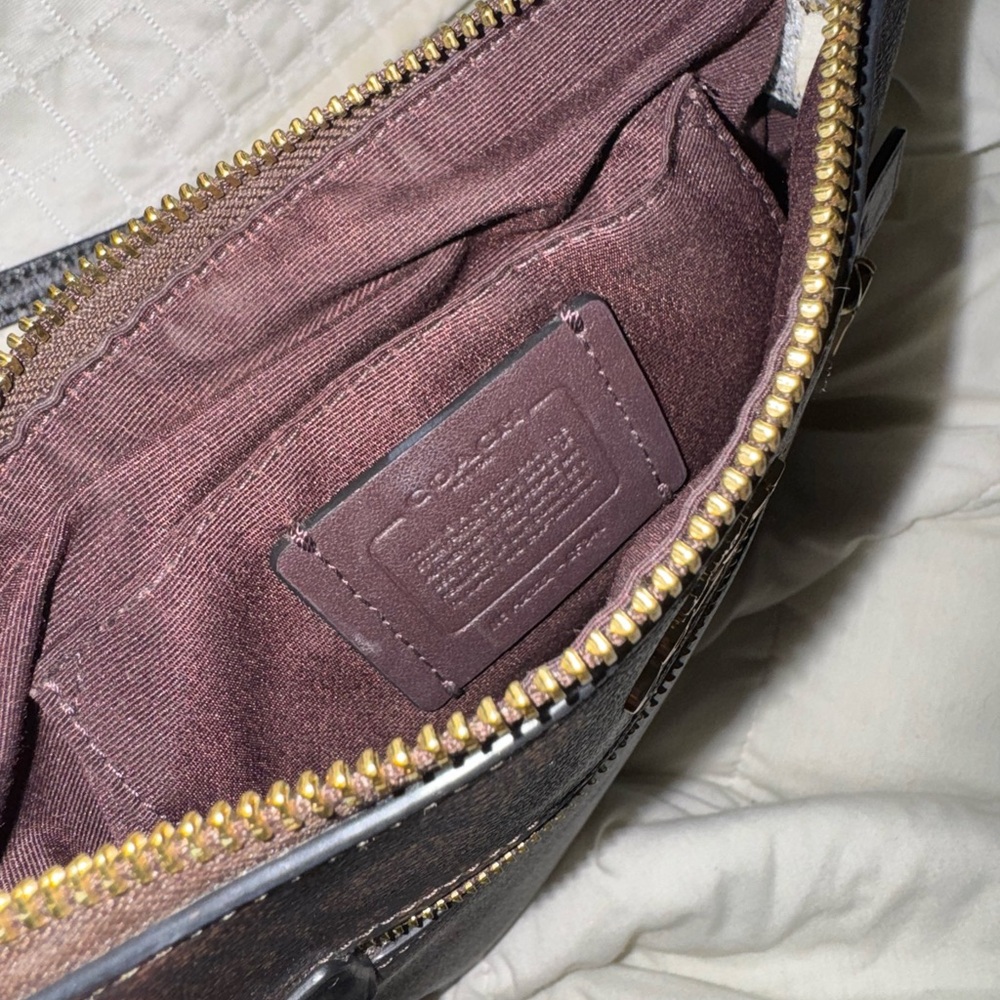 Coach Dark Brown Signature Crossbody Bag - Picture 7 of 7